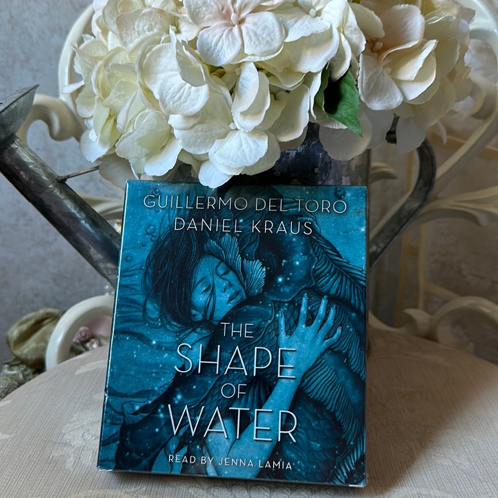 THE SHAPE OF WATER author Guillermo Del Tori and Daniel Kraus 11CDs audio book